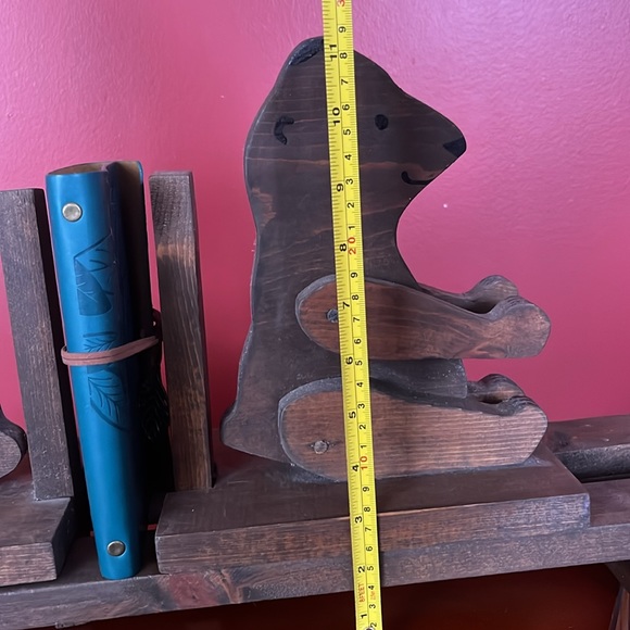 Solid wood bear bookends - Picture 6 of 16